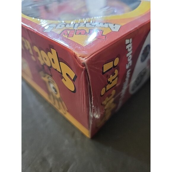Spot It! Amazing Original Edition Family Party Card Game Matching Asmodee NEW - Picture 3 of 6